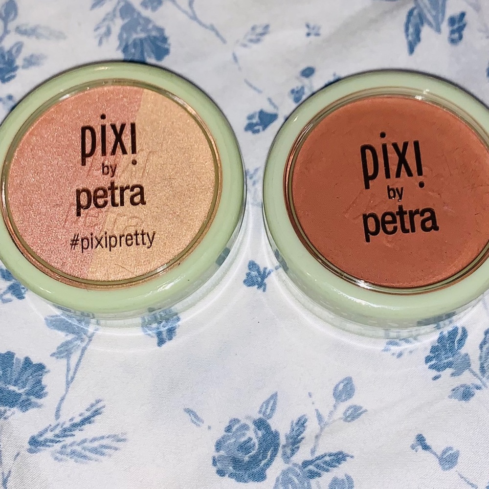 Pixi Blush Bundle NWT
